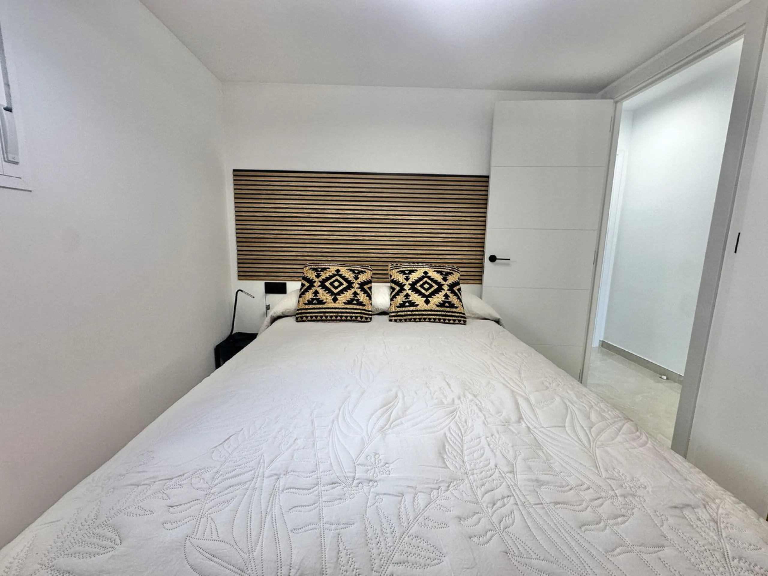 Apartment - Middle Floor Apartment в продаже в Mijas, Málaga. В доме 2 спален и 2 ванных комнат. Площадь дома 75 м²
