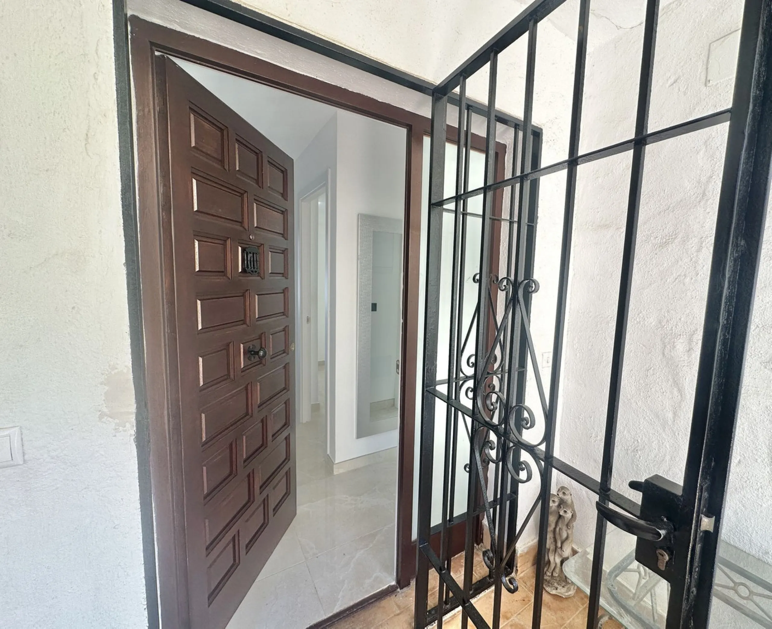 Apartment - Middle Floor Apartment в продаже в Mijas, Málaga. В доме 2 спален и 2 ванных комнат. Площадь дома 75 м²