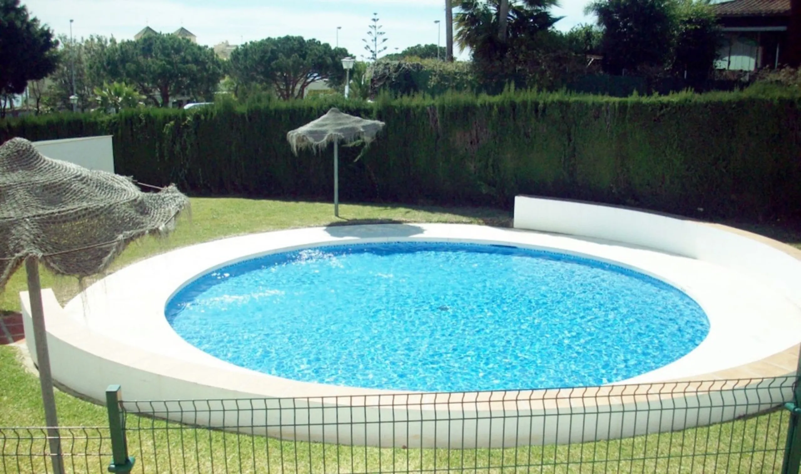 Apartment - Middle Floor Apartment в продаже в Mijas, Málaga. В доме 2 спален и 2 ванных комнат. Площадь дома 75 м²