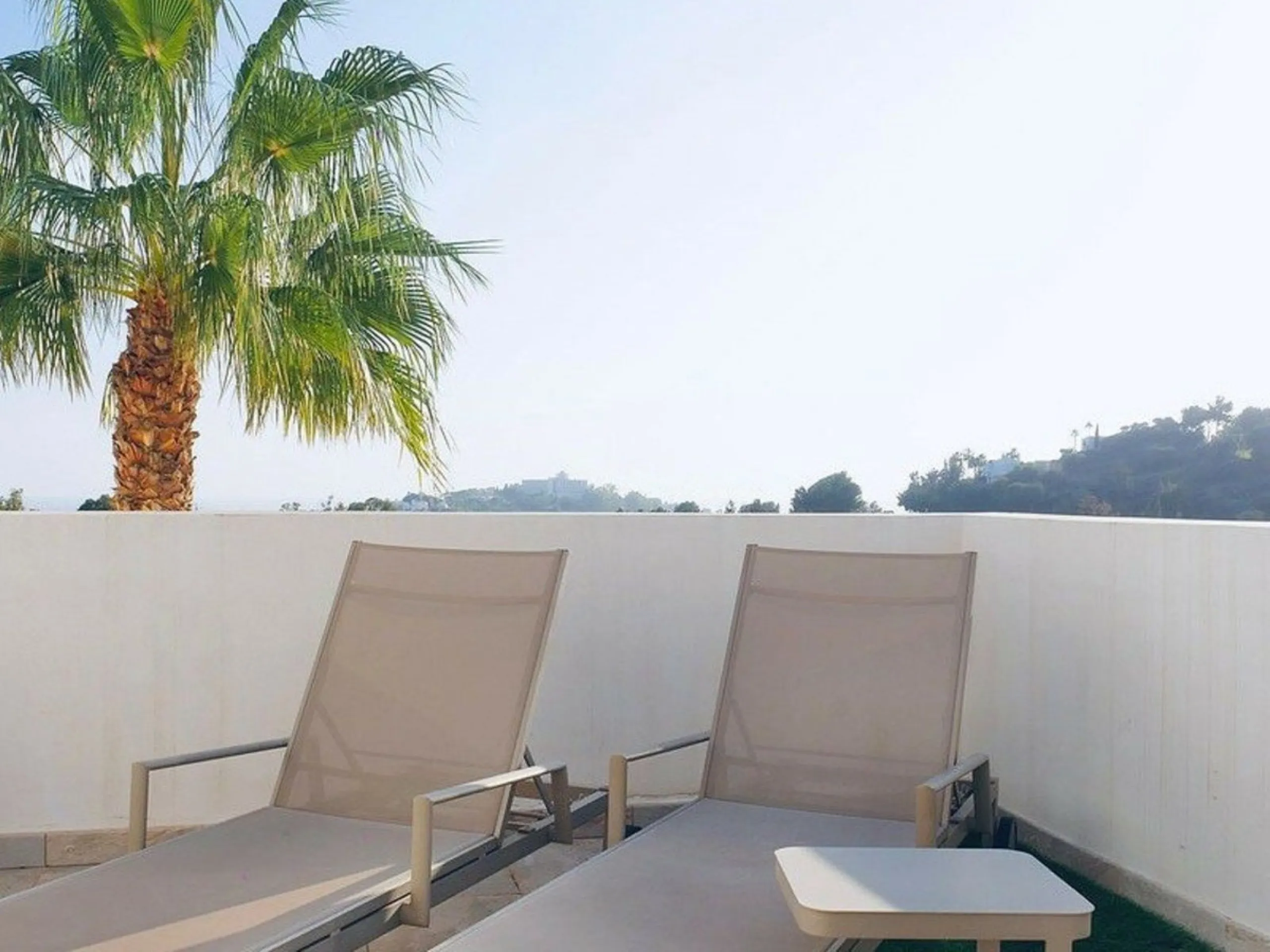 Magnificent 3-Bedroom Penthouse with Panoramic Sea & Golf Views!