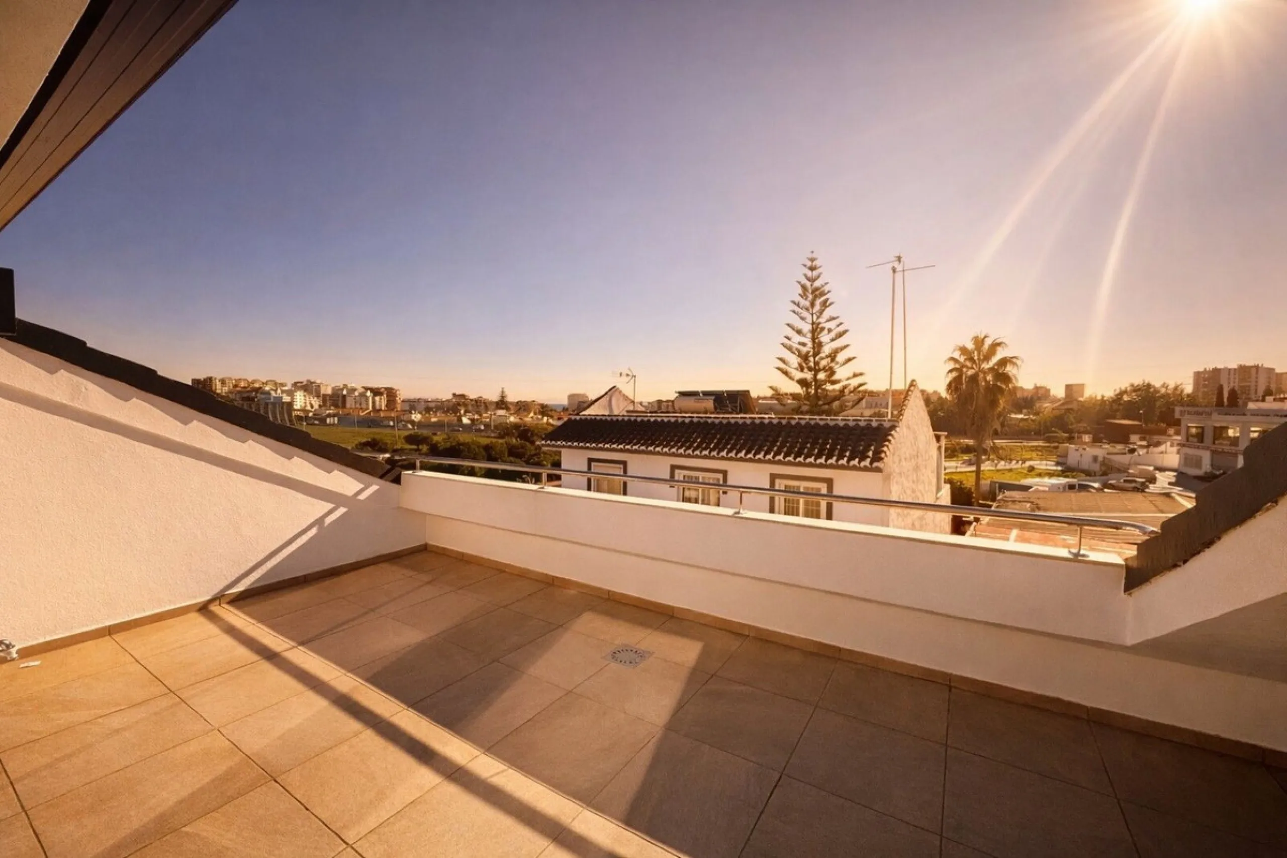 Penthouse in La Calerita, Fuengirola – 3 Bedrooms and 3 Bathrooms