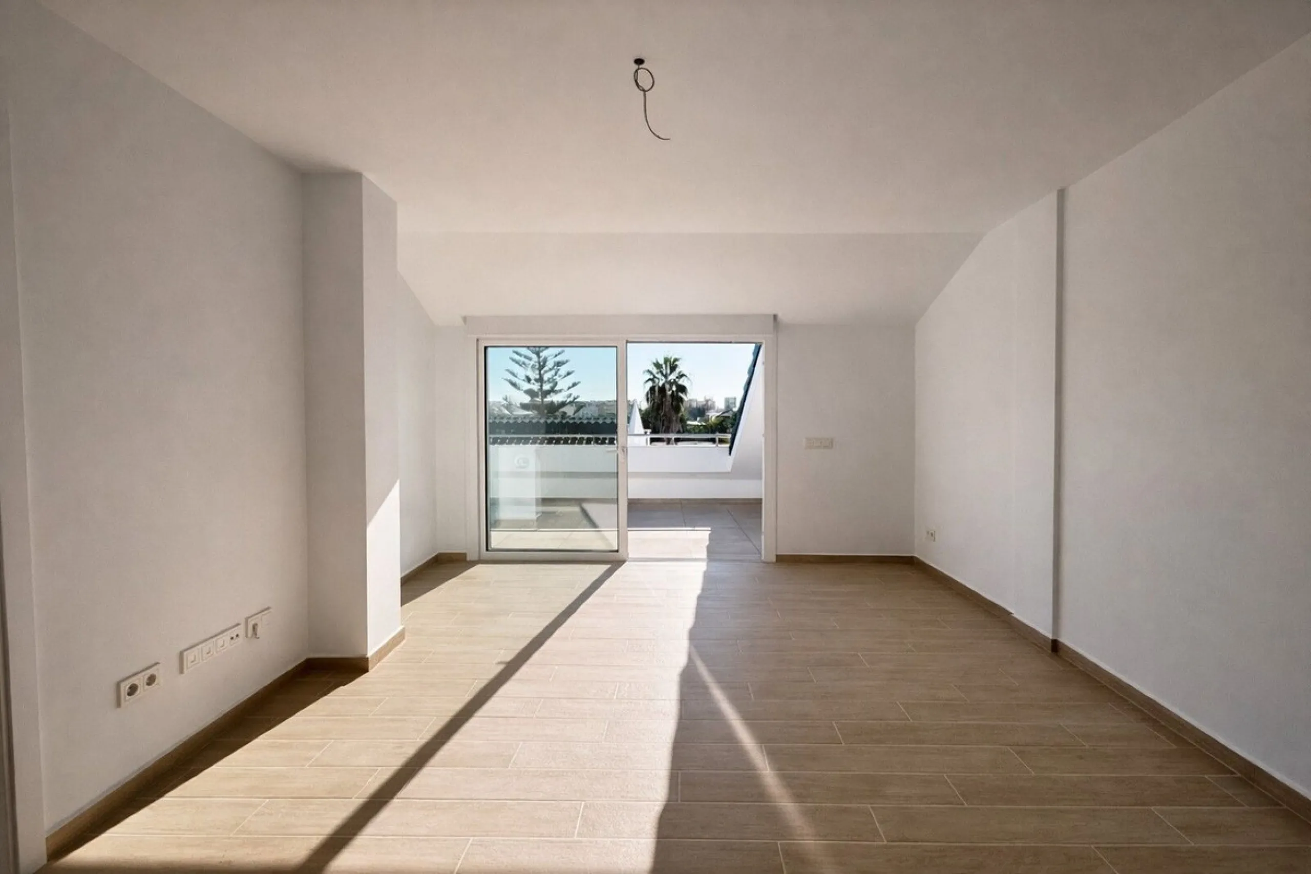 Penthouse in La Calerita, Fuengirola – 3 Bedrooms and 3 Bathrooms