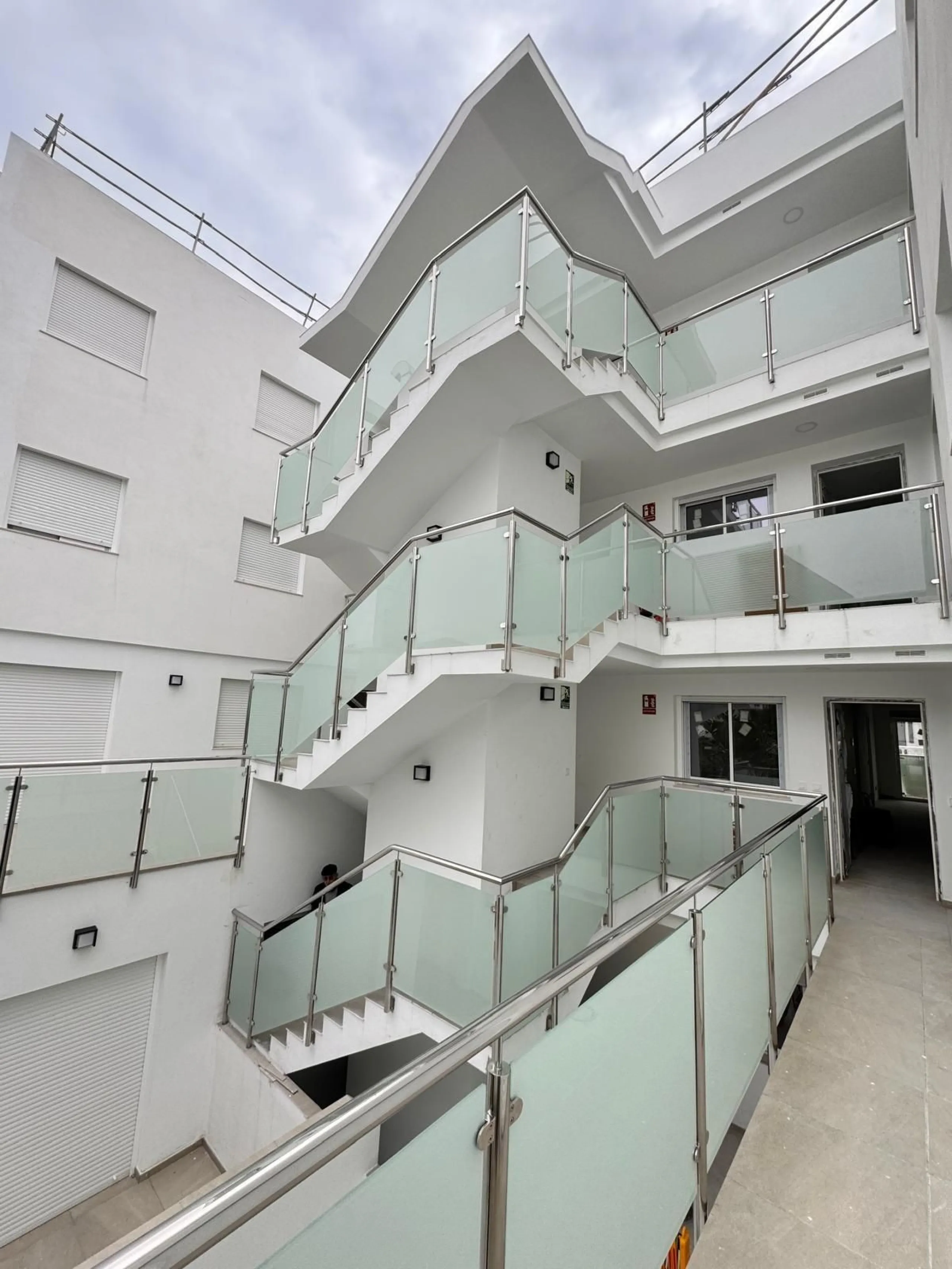 Penthouse in La Calerita, Fuengirola – 3 Bedrooms and 3 Bathrooms