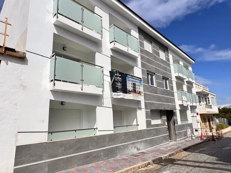 Penthouse in La Calerita, Fuengirola – 3 Bedrooms and 3 Bathrooms