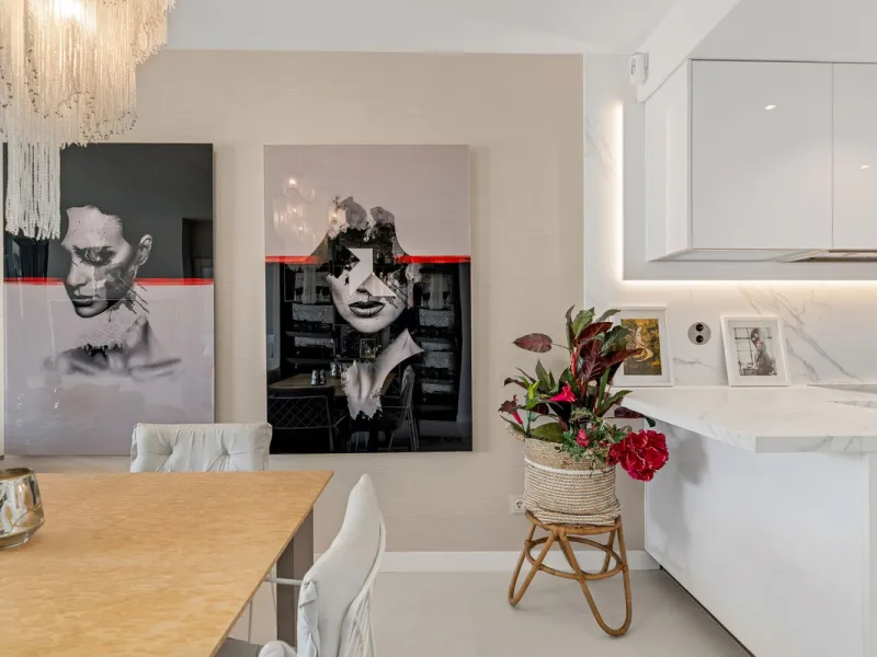 Apartment - Middle Floor Apartment в продаже в Marbella, Málaga. В доме 3 спален и 2 ванных комнат. Площадь дома 150 м²