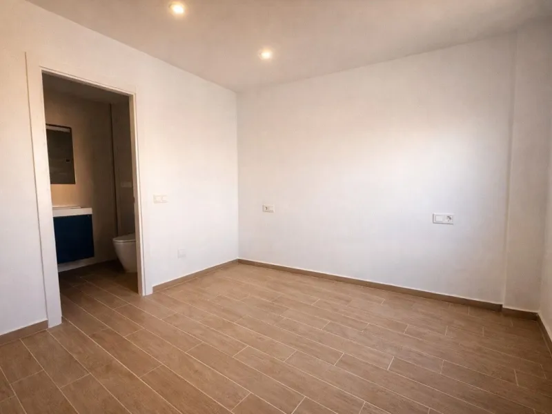Penthouse in La Calerita, Fuengirola – 3 Bedrooms and 3 Bathrooms