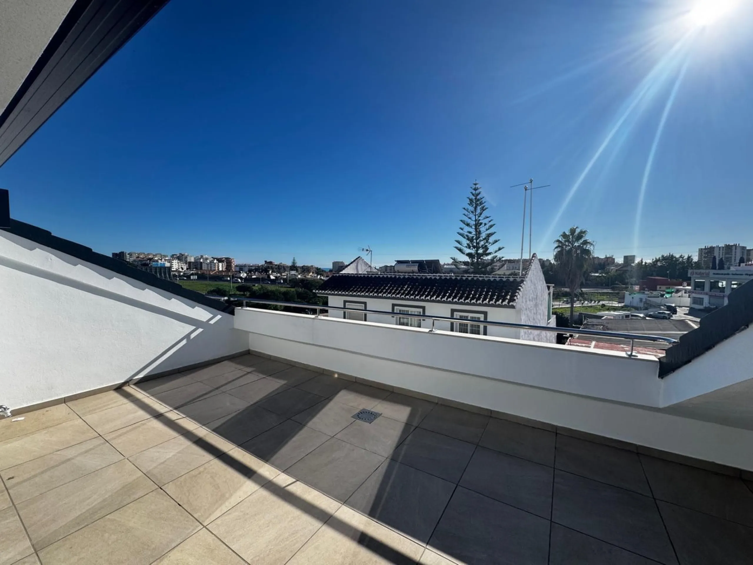 Penthouse in La Calerita, Fuengirola – 3 Bedrooms and 3 Bathrooms
