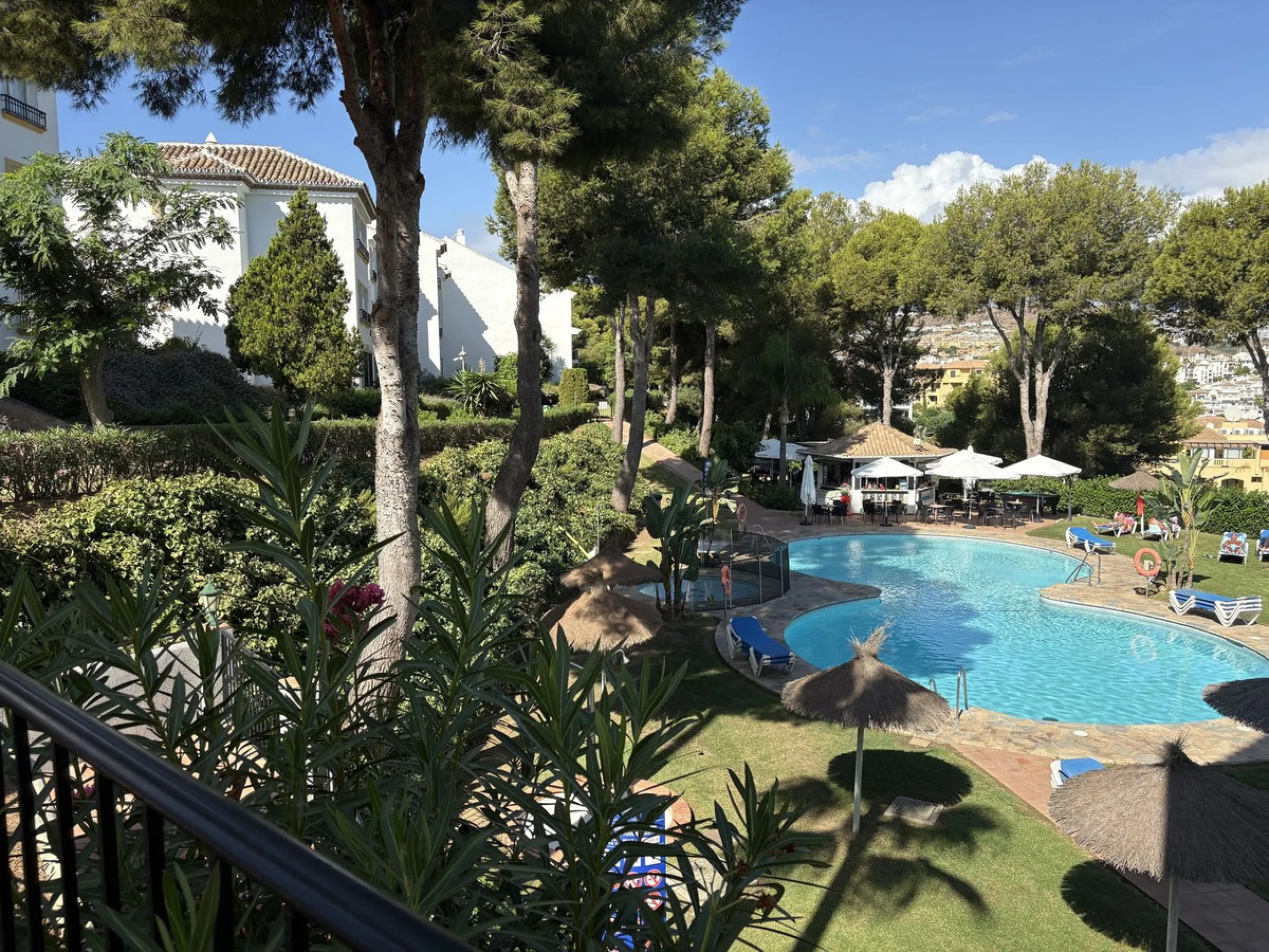 A beautiful second-floor apartment with a wonderful terrace and SEA VIEWS – the perfect vacation spot!