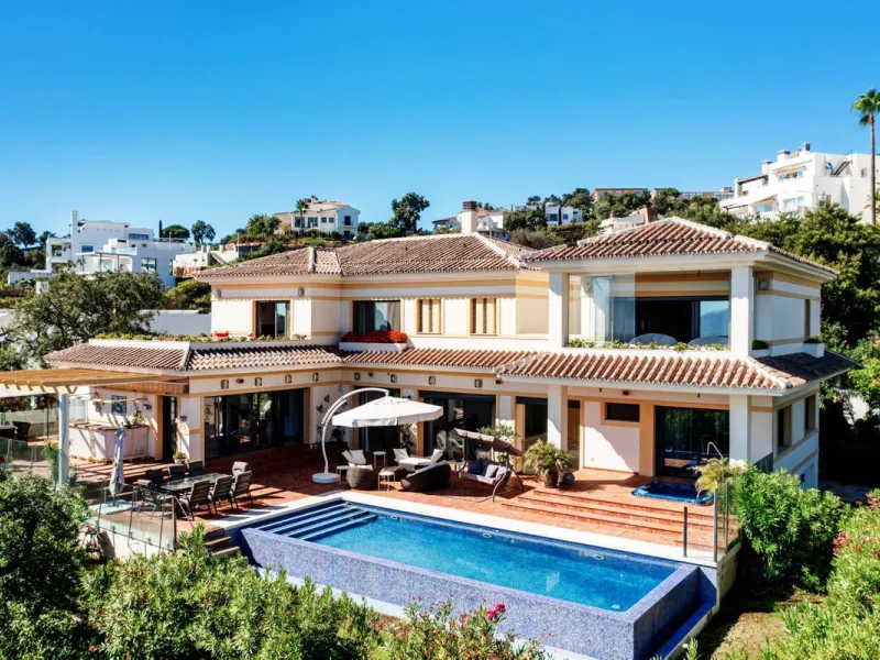 A home with soul, designed to be lived without rush.