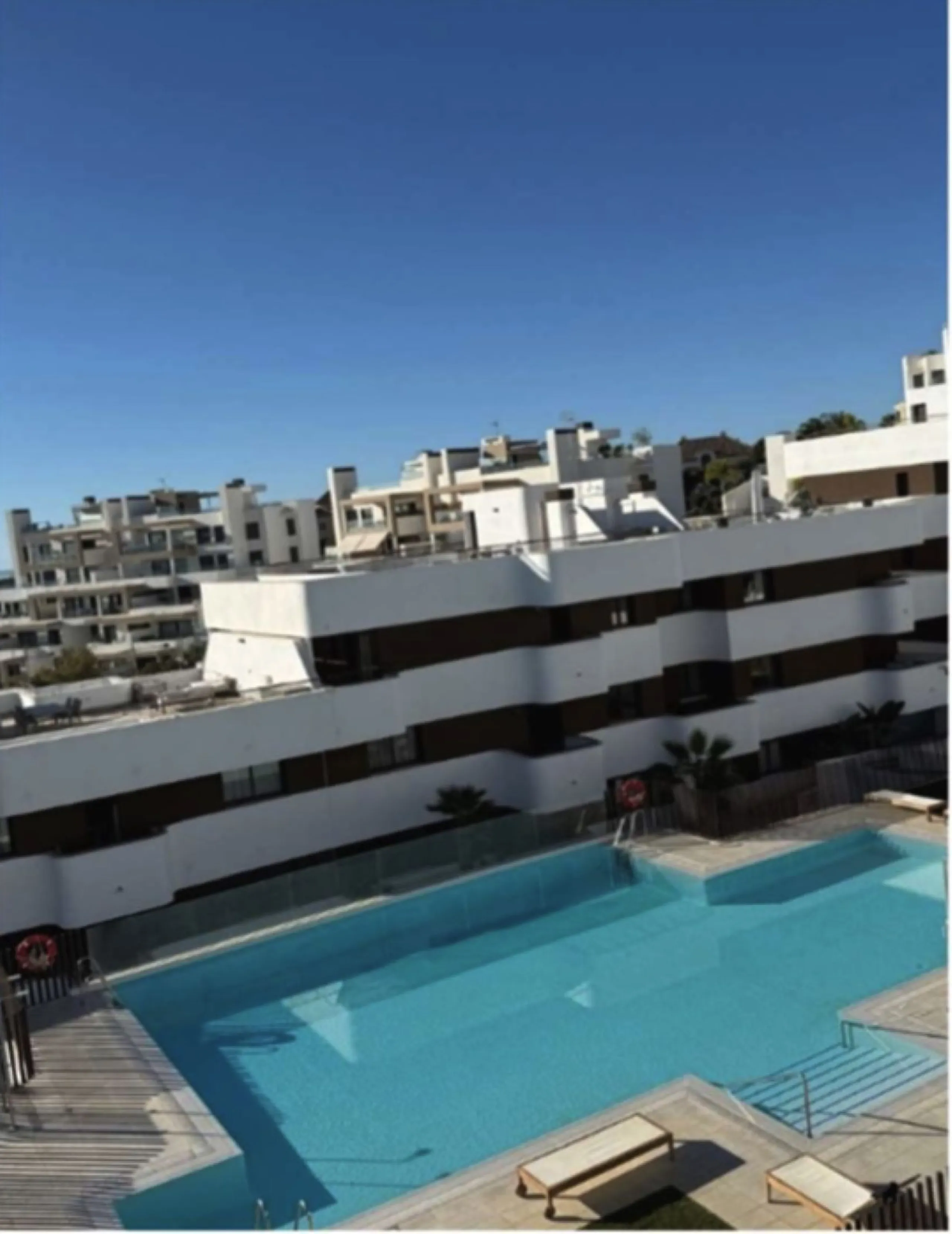Stunning Modern 3-Bedroom Apartment with Sea Views and Expansive 115 m² Terrace in South Place, Las Mesas – Estepona