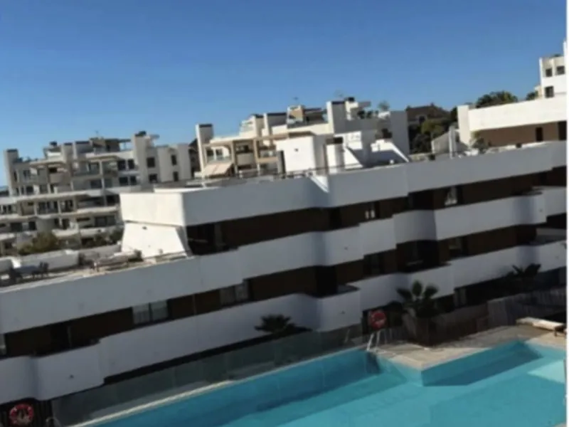 Stunning Modern 3-Bedroom Apartment with Sea Views and Expansive 115 m² Terrace in South Place, Las Mesas – Estepona