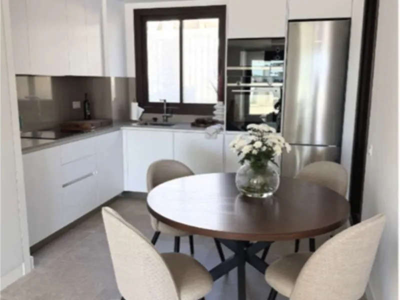 Stunning Modern 3-Bedroom Apartment with Sea Views and Expansive 115 m² Terrace in South Place, Las Mesas – Estepona