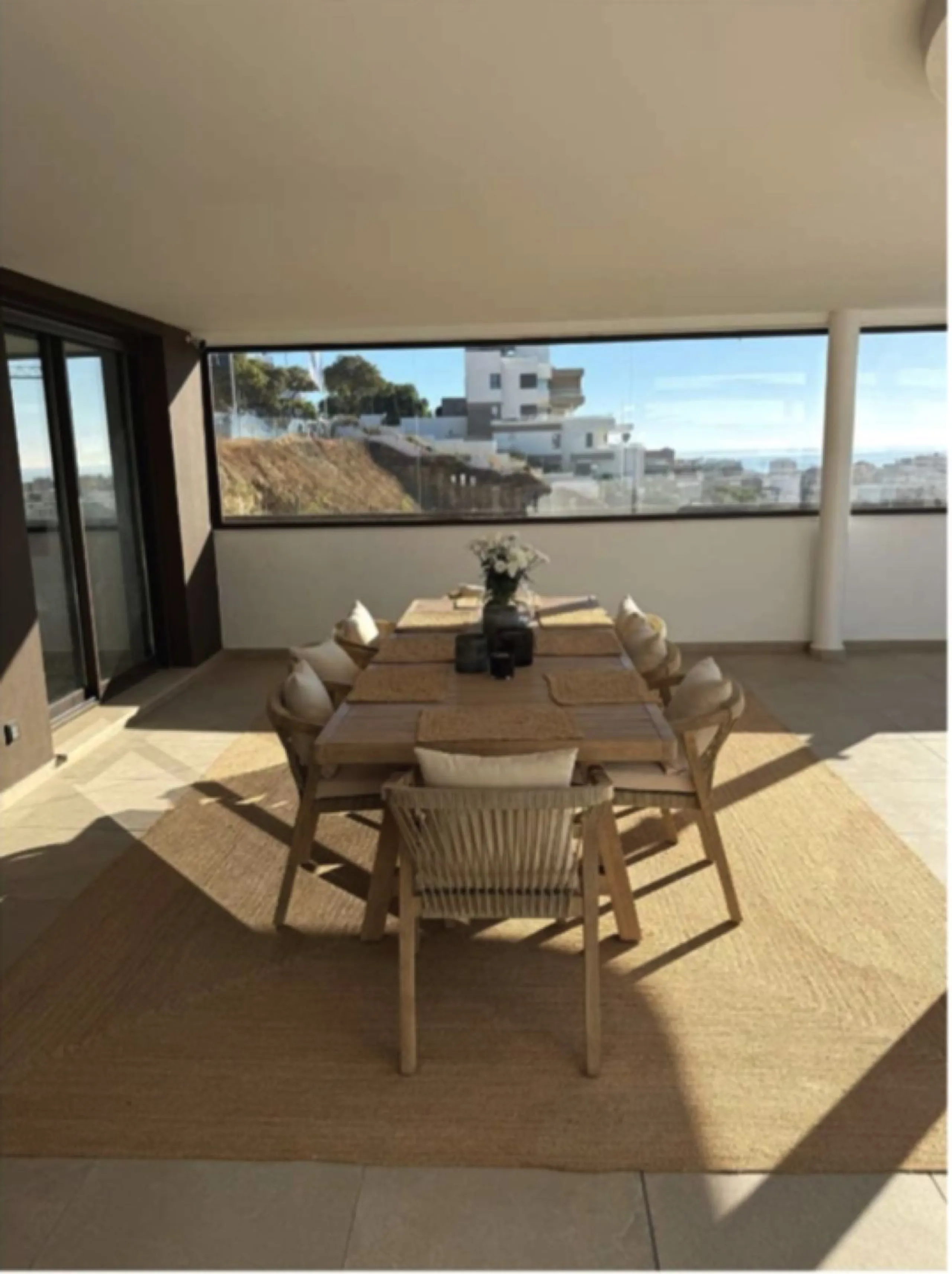 Stunning Modern 3-Bedroom Apartment with Sea Views and Expansive 115 m² Terrace in South Place, Las Mesas – Estepona