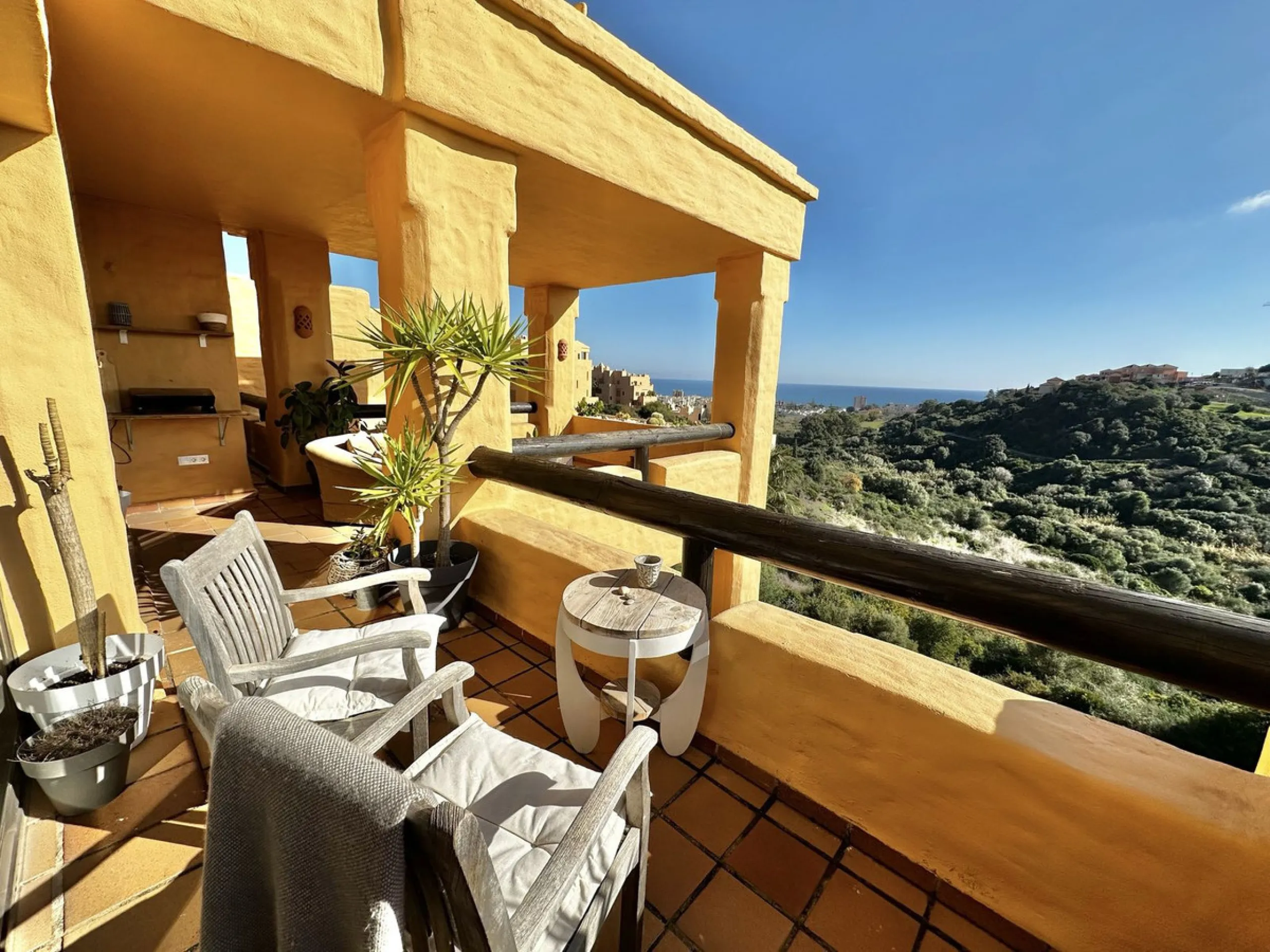 Stunning refurbished corner penthouse for sale in Coto Real La Duquesa, offering a rare opportunity to own a luxury three bedroom penthouse on the Costa del Sol. This exceptional property features panoramic sea views and golf views, making it an ideal cho