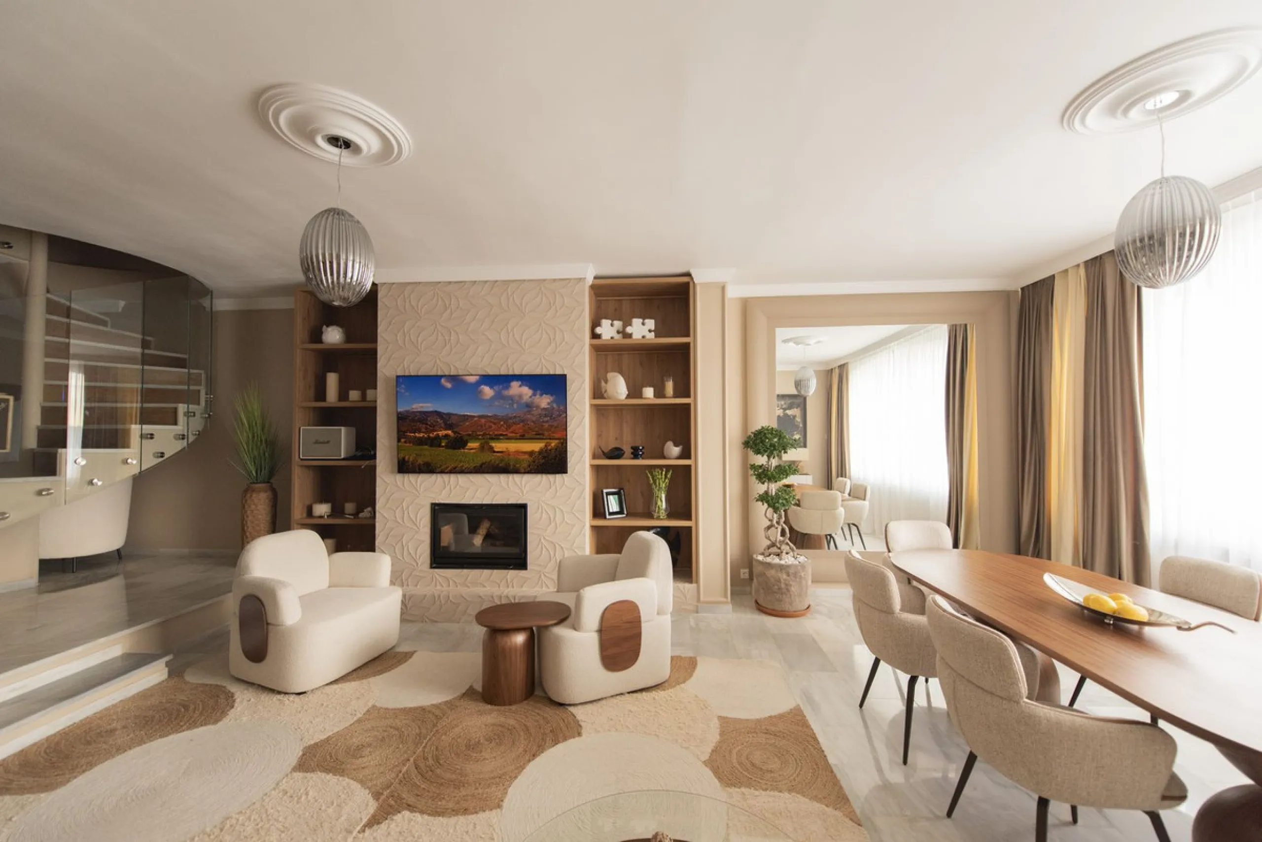 Discover this elegant, fully renovated west-facing townhouse, located in a quiet and well-maintained residential area in the heart of Aloha.
