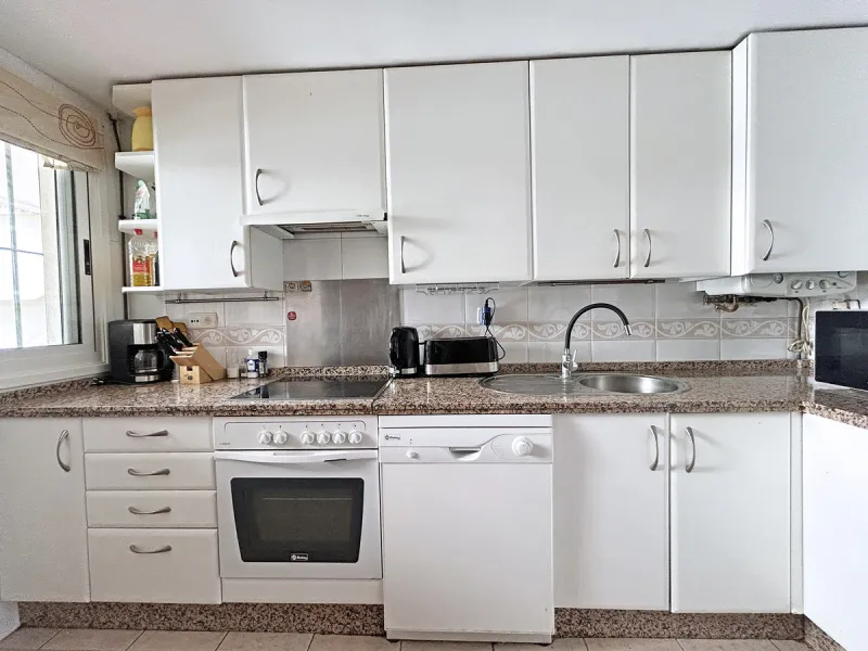 Apartment - Middle Floor Apartment в продаже в Marbella, Málaga. В доме 2 спален и 2 ванных комнат. Площадь дома 114 м²
