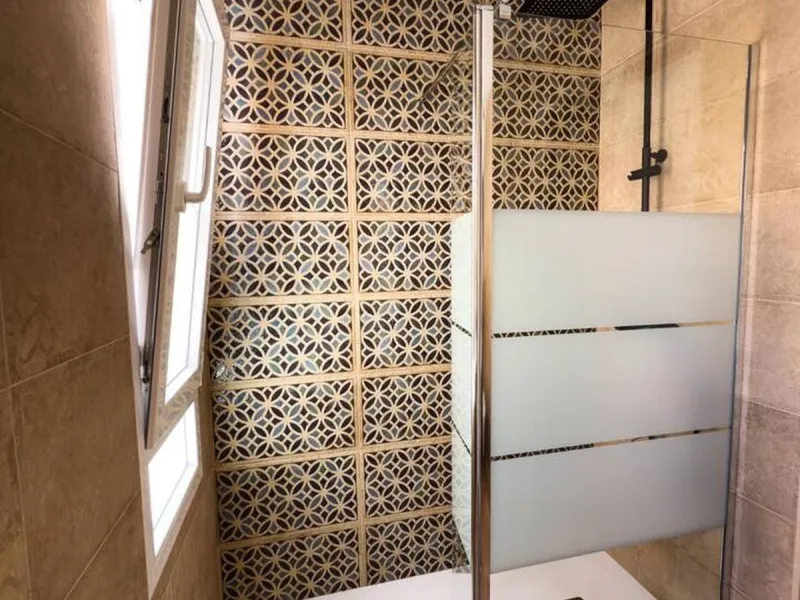 DUPLEX WITH MAGNIFICENT VIEWS - BRAND NEW! Ready to be enjoyed as a primary residence or for holiday rentals (licensed) or long-term stays. Access to the property is independent, via a steep staircase (no elevator) on the 3rd floor. The duplex features a 
