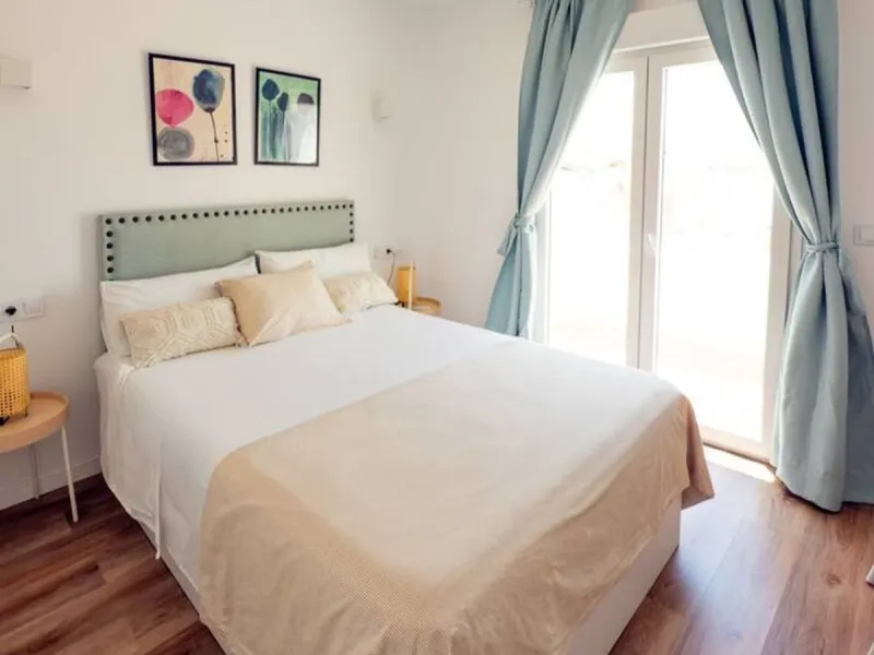 DUPLEX WITH MAGNIFICENT VIEWS - BRAND NEW! Ready to be enjoyed as a primary residence or for holiday rentals (licensed) or long-term stays. Access to the property is independent, via a steep staircase (no elevator) on the 3rd floor. The duplex features a 