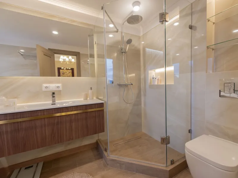 Discover this elegant, fully renovated west-facing townhouse, located in a quiet and well-maintained residential area in the heart of Aloha.