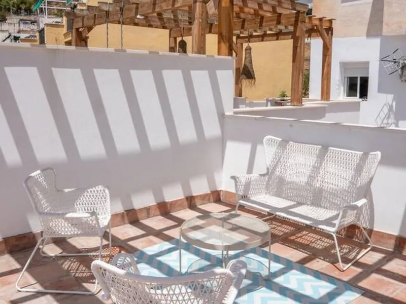 DUPLEX WITH MAGNIFICENT VIEWS - BRAND NEW! Ready to be enjoyed as a primary residence or for holiday rentals (licensed) or long-term stays. Access to the property is independent, via a steep staircase (no elevator) on the 3rd floor. The duplex features a 