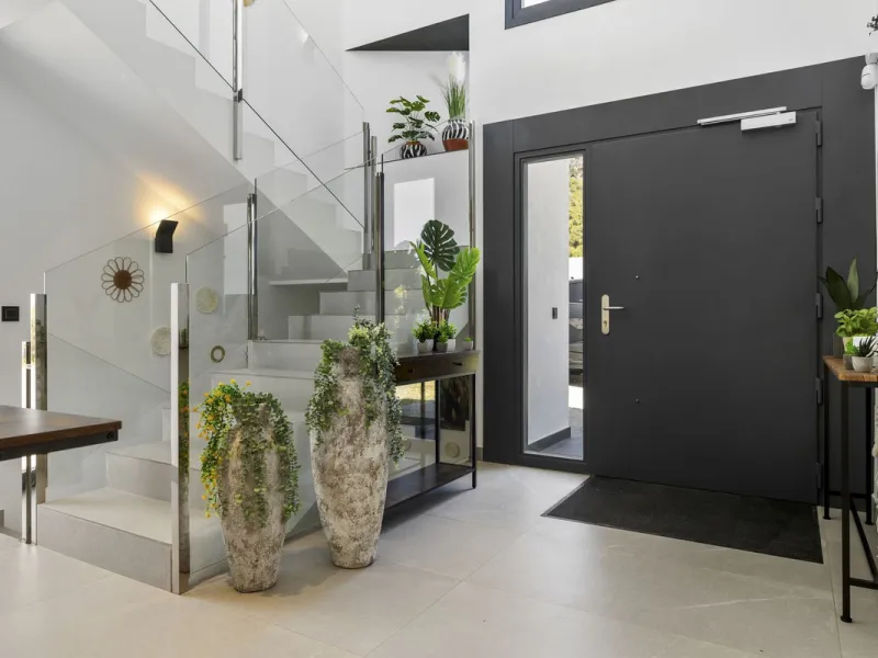 For Sale – Villa Yara | Contemporary villa in Mijas with cinema room, sauna, pool & mountain views..