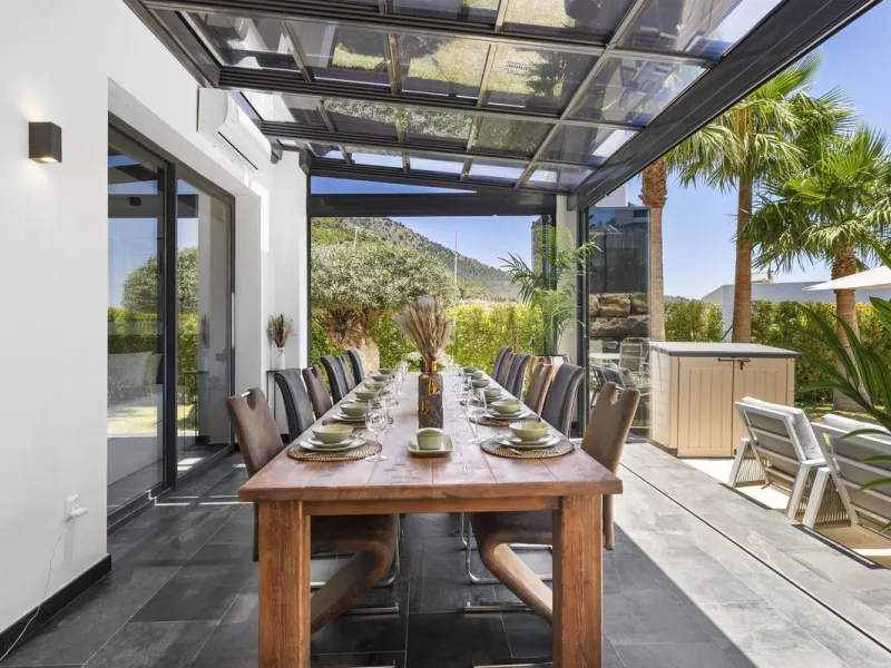 For Sale – Villa Yara | Contemporary villa in Mijas with cinema room, sauna, pool & mountain views..