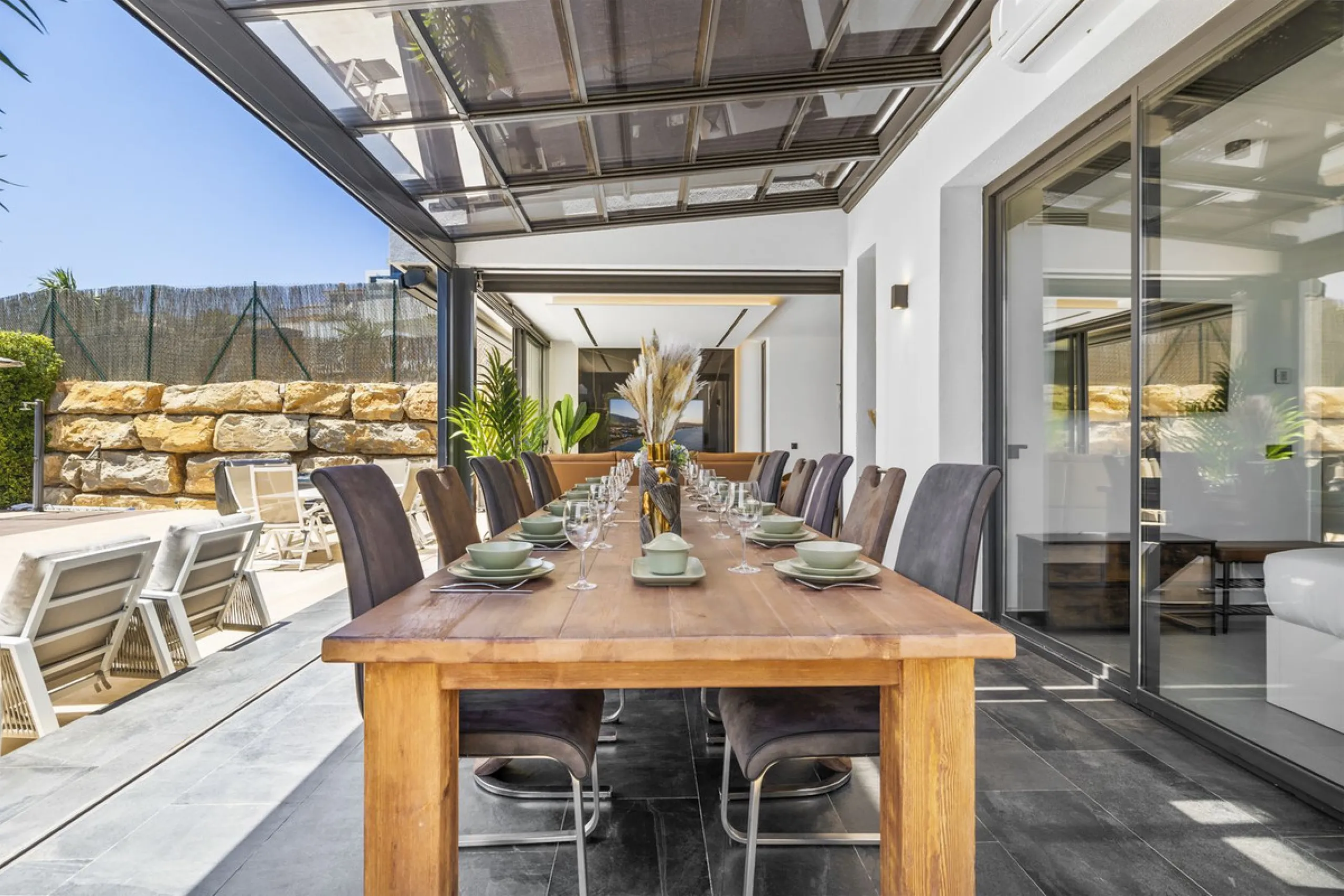 For Sale – Villa Yara | Contemporary villa in Mijas with cinema room, sauna, pool & mountain views..