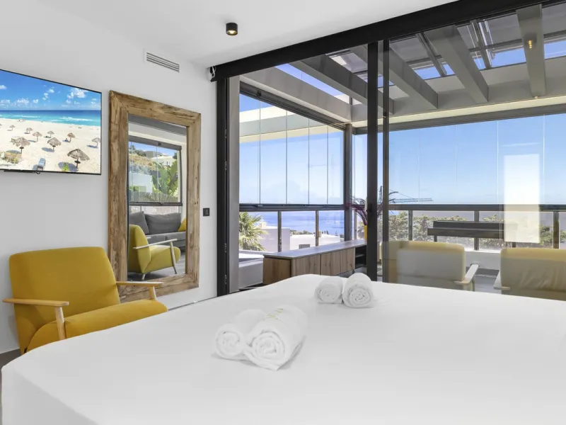 For Sale – Villa Yara | Contemporary villa in Mijas with cinema room, sauna, pool & mountain views..
