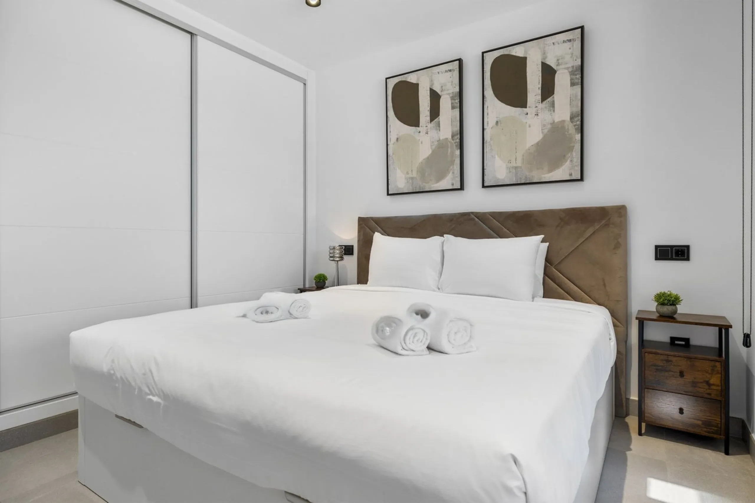 For Sale – Villa Yara | Contemporary villa in Mijas with cinema room, sauna, pool & mountain views..