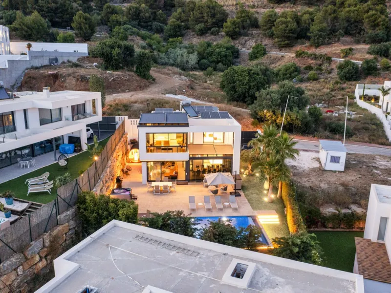 For Sale – Villa Yara | Contemporary villa in Mijas with cinema room, sauna, pool & mountain views..