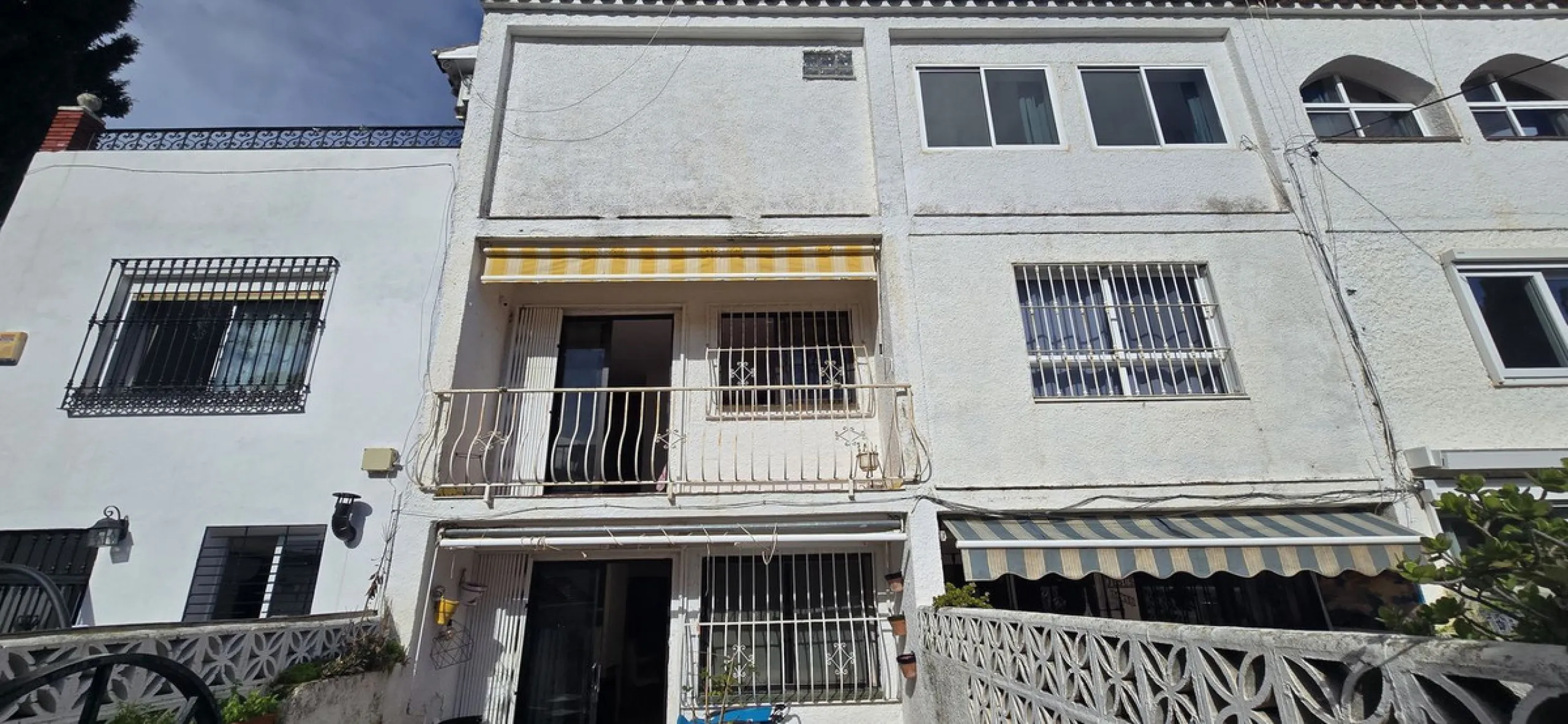 High-potential property in a prime location in Benalmádena – Duplex ground floor with terrace and rear garden