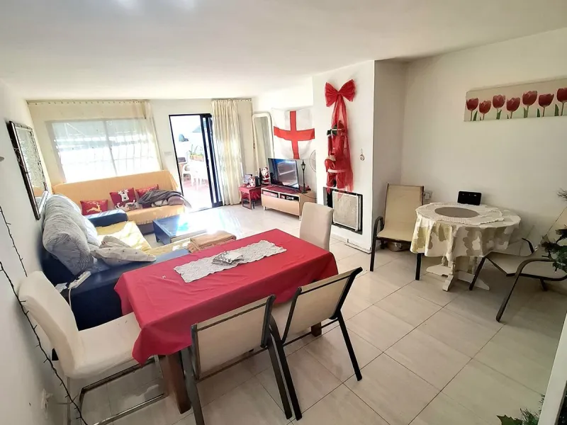 High-potential property in a prime location in Benalmádena – Duplex ground floor with terrace and rear garden
