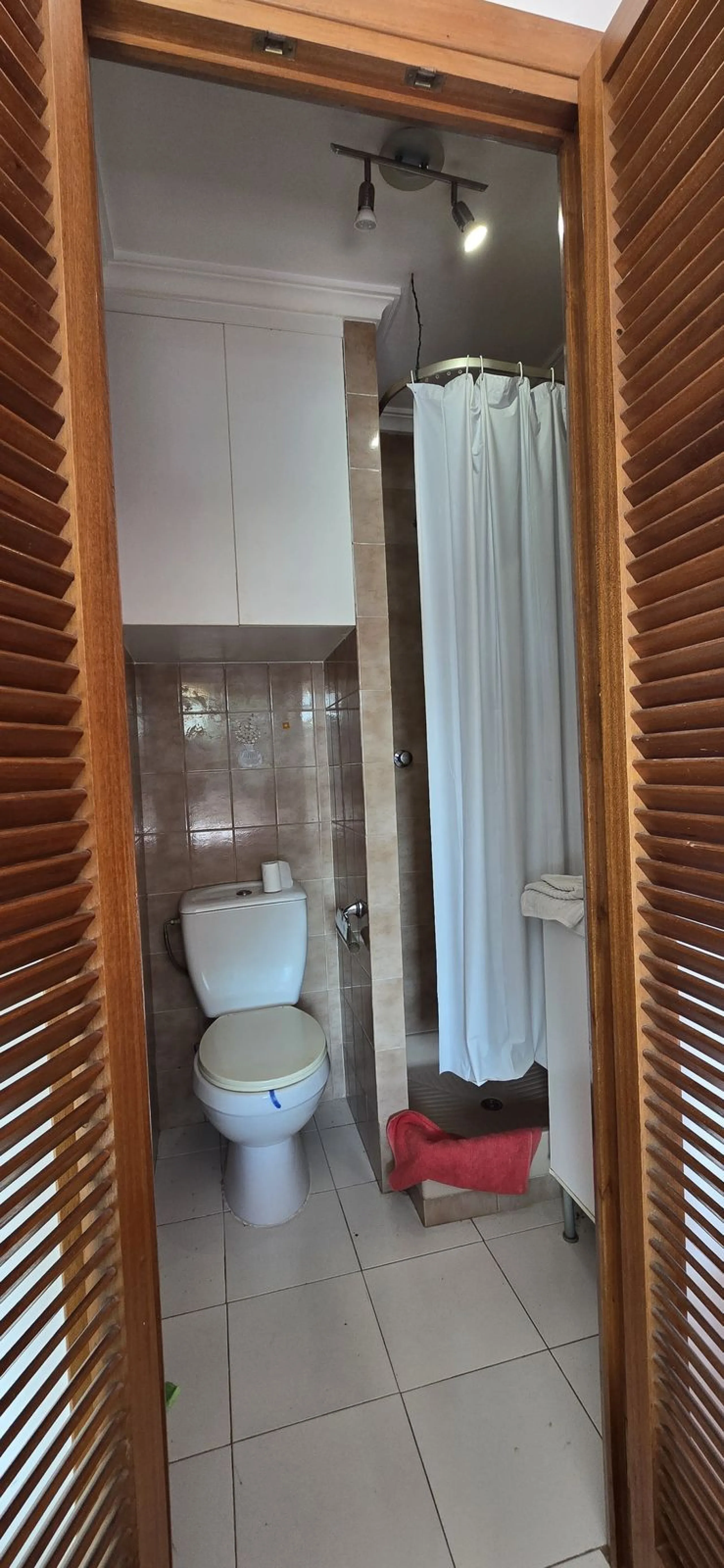 High-potential property in a prime location in Benalmádena – Duplex ground floor with terrace and rear garden