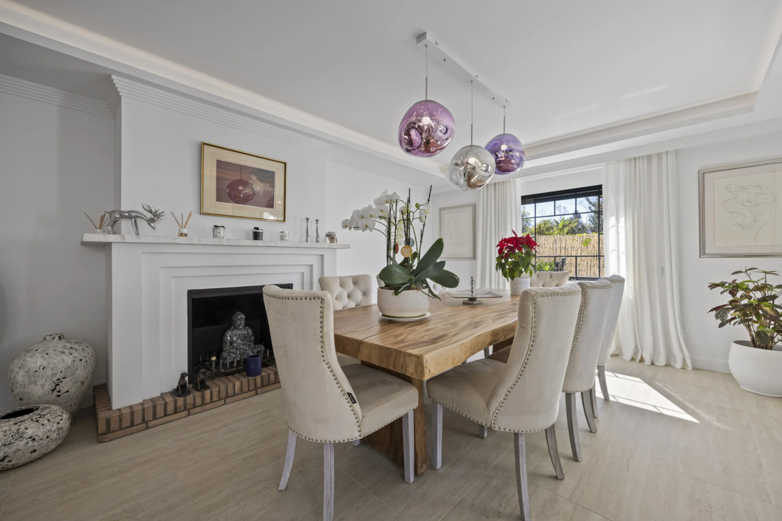 Discover this exceptional southwest-facing villa, a stunning blend of contemporary elegance and modern comfort. Recently refurbished with top-quality materials, this exquisite home boasts a sleek design that perfectly complements its surroundings. Located