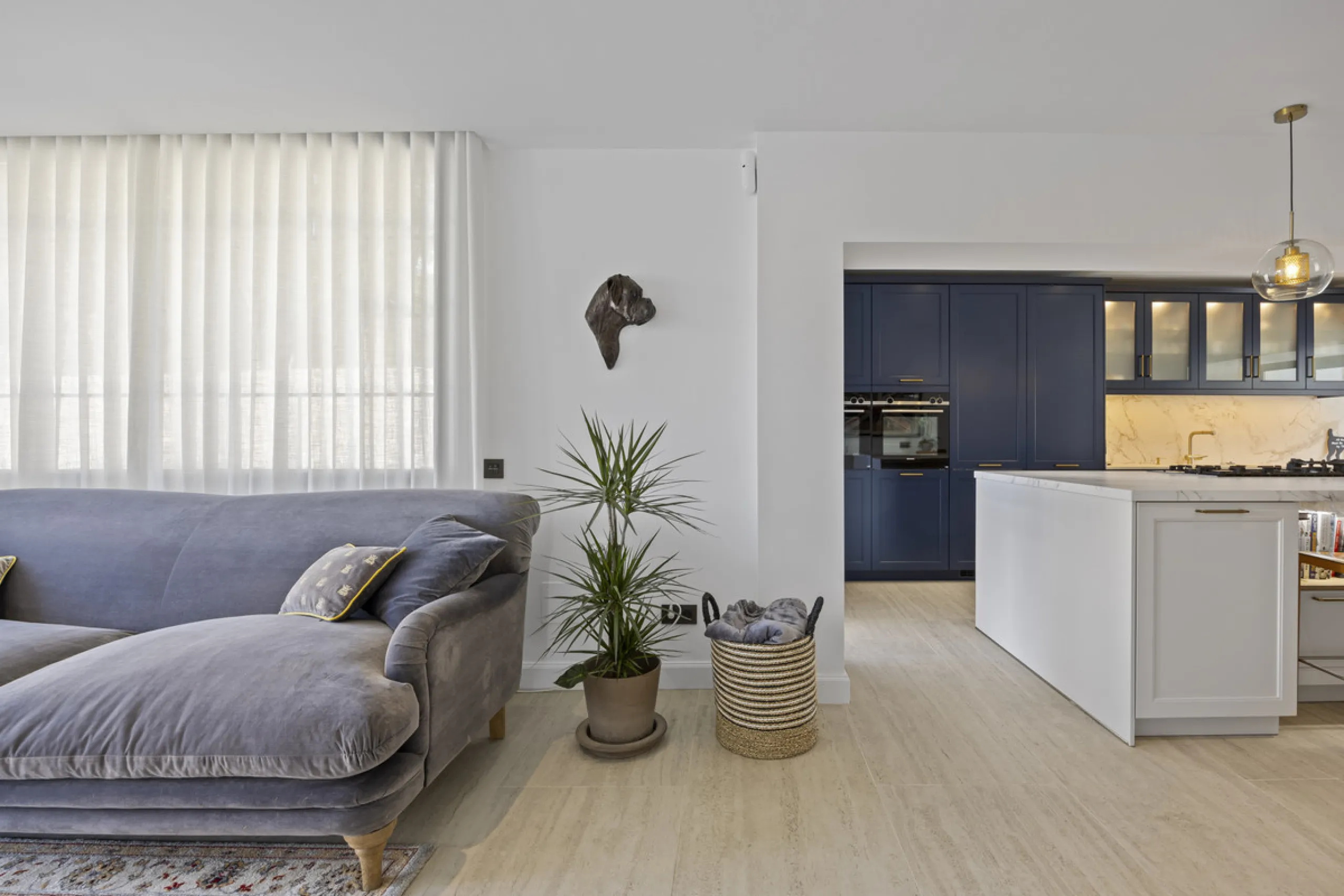 Discover this exceptional southwest-facing villa, a stunning blend of contemporary elegance and modern comfort. Recently refurbished with top-quality materials, this exquisite home boasts a sleek design that perfectly complements its surroundings. Located