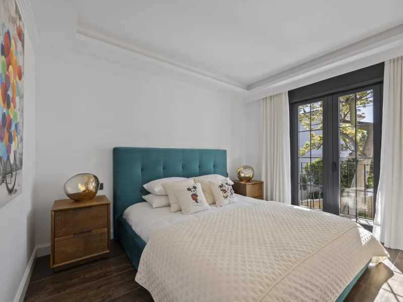 Discover this exceptional southwest-facing villa, a stunning blend of contemporary elegance and modern comfort. Recently refurbished with top-quality materials, this exquisite home boasts a sleek design that perfectly complements its surroundings. Located