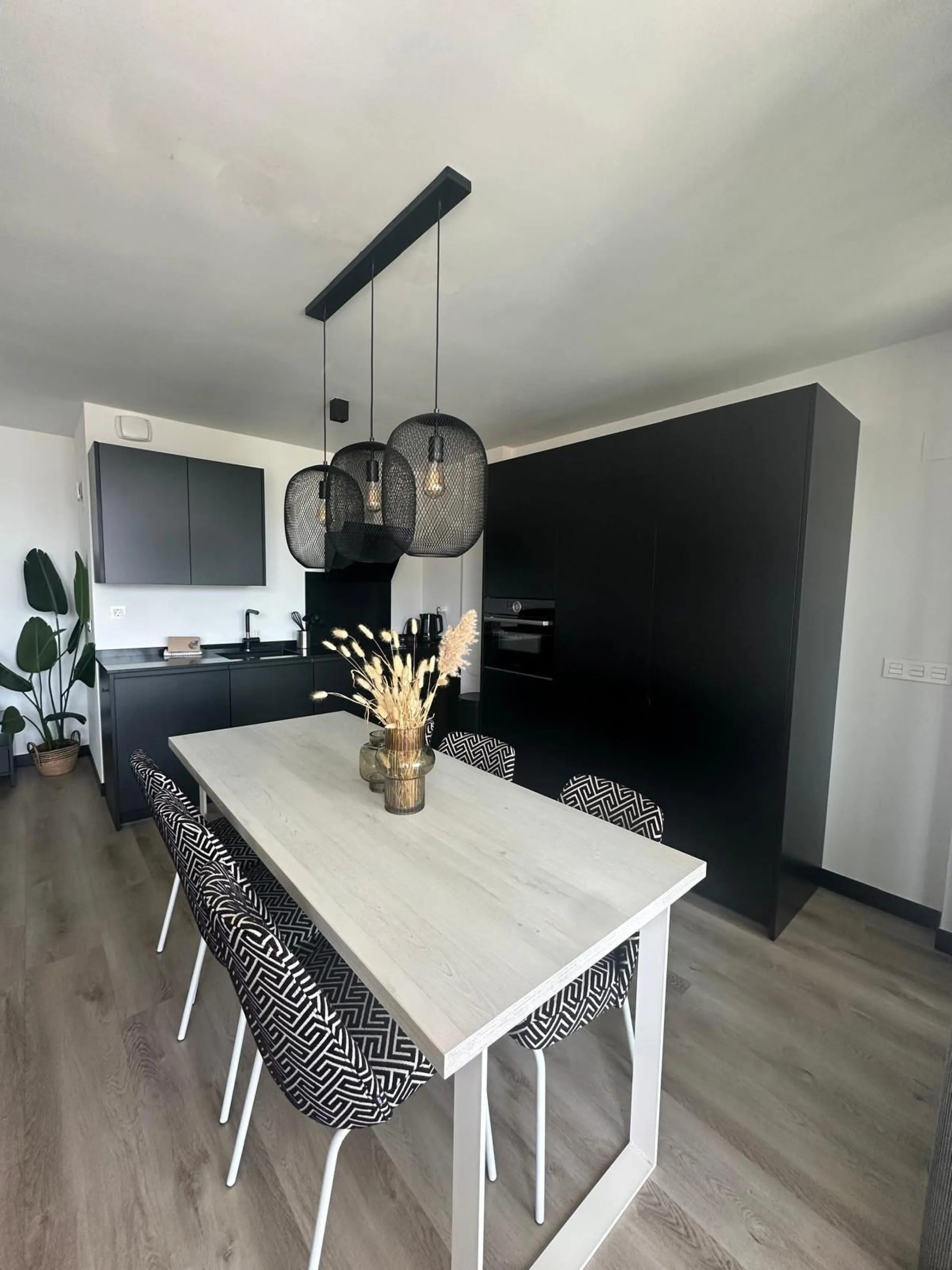 Apartment - Middle Floor Apartment в продаже в Mijas, Málaga. В доме 3 спален и 1 ванных комнат. Площадь дома 71 м²