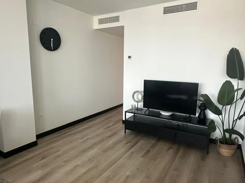 Apartment - Middle Floor Apartment в продаже в Mijas, Málaga. В доме 3 спален и 1 ванных комнат. Площадь дома 71 м²