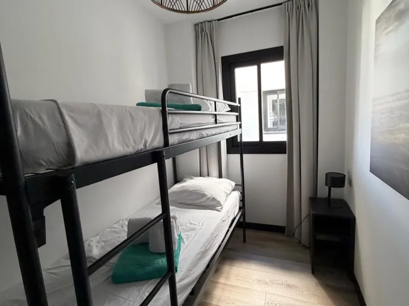 Apartment - Middle Floor Apartment в продаже в Mijas, Málaga. В доме 3 спален и 1 ванных комнат. Площадь дома 71 м²