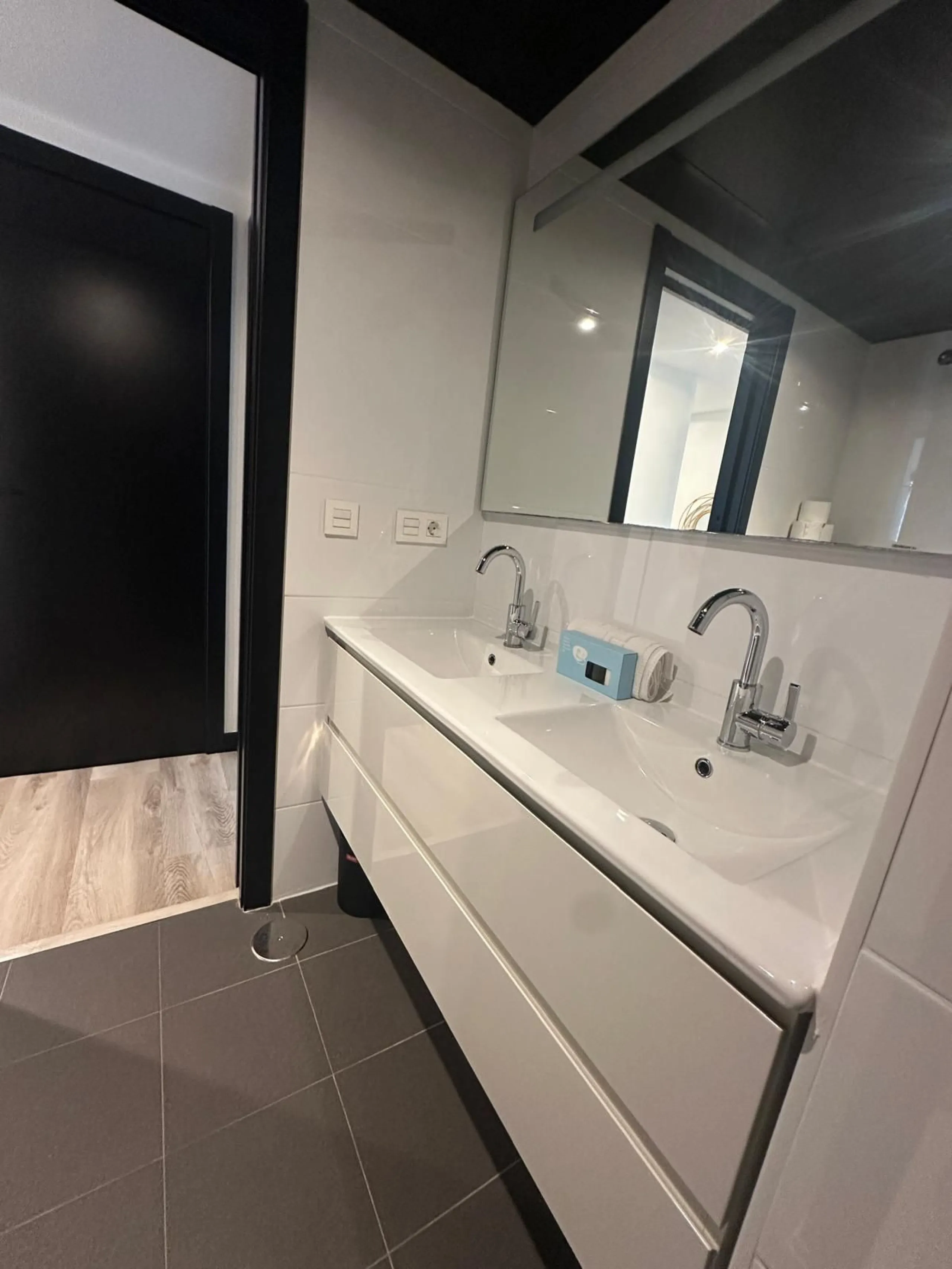 Apartment - Middle Floor Apartment в продаже в Mijas, Málaga. В доме 3 спален и 1 ванных комнат. Площадь дома 71 м²