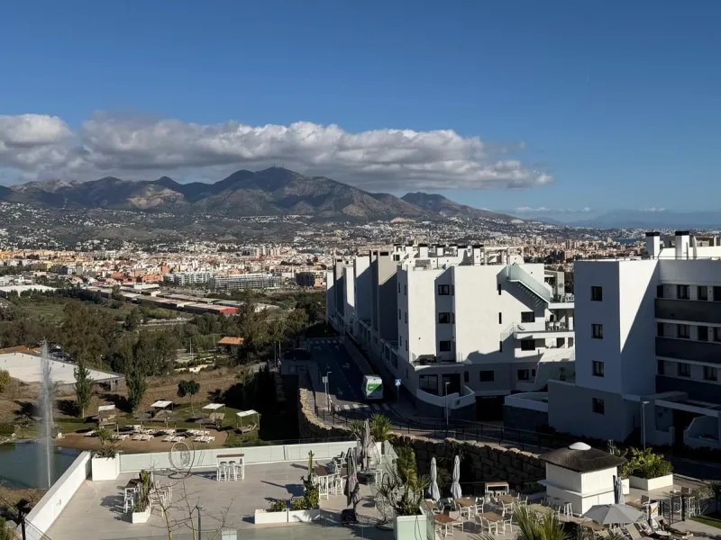 Apartment - Middle Floor Apartment в продаже в Mijas, Málaga. В доме 3 спален и 1 ванных комнат. Площадь дома 71 м²