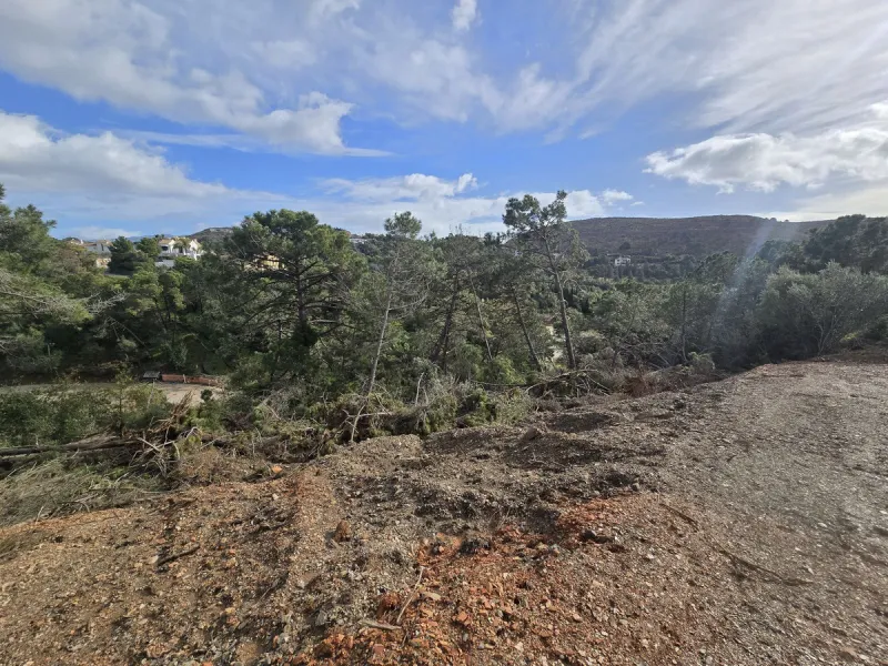 Marbella Club Resort - Villa and Project opportunity situated close to the equestrian centre and golf course.