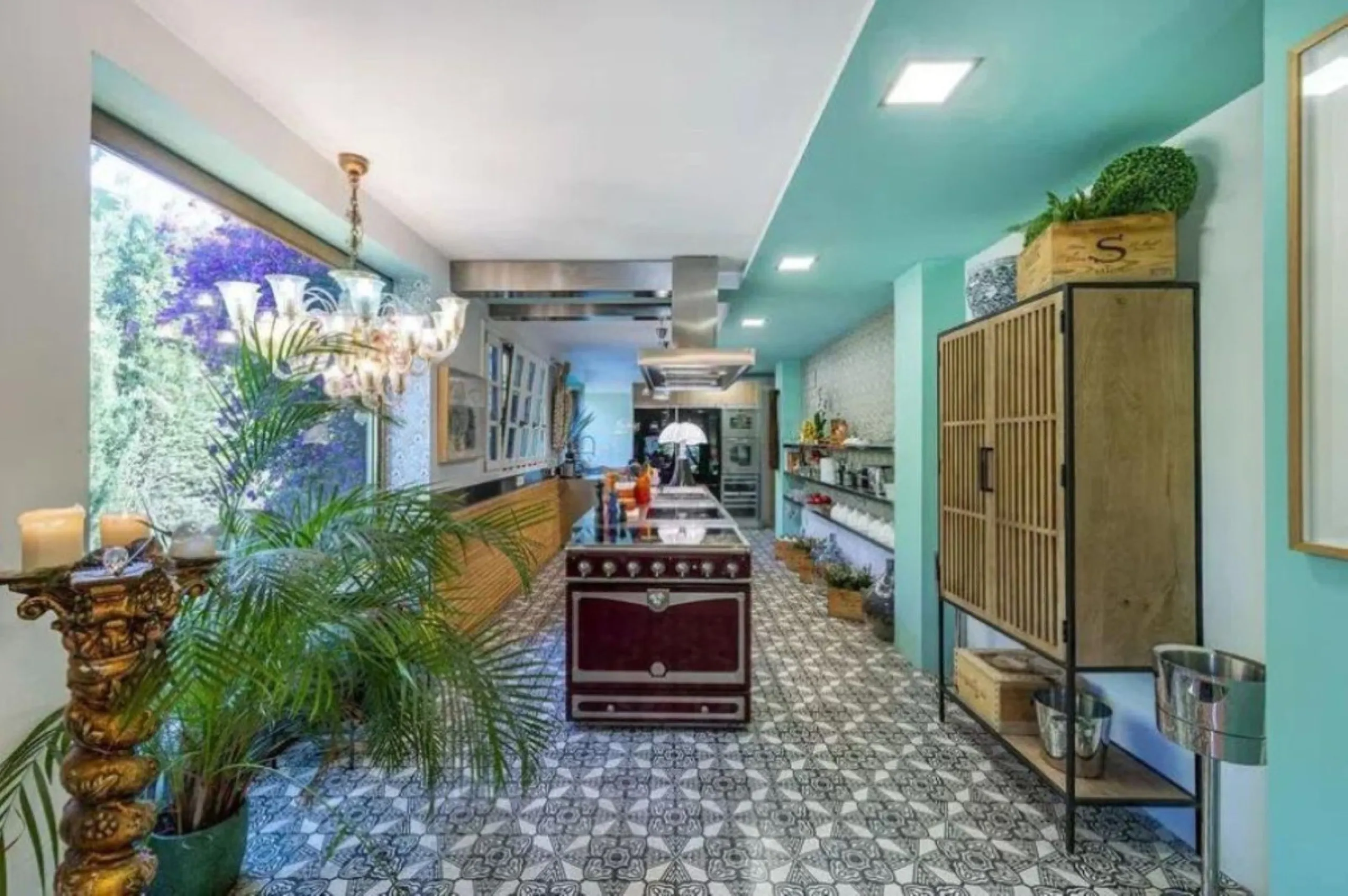 Welcome to a one-of-a-kind Mediterranean sanctuary, nestled in the exclusive urbanization of Lomas de Marbella Club, a place where timeless Andalusian charm meets artistic soul and untapped potential.