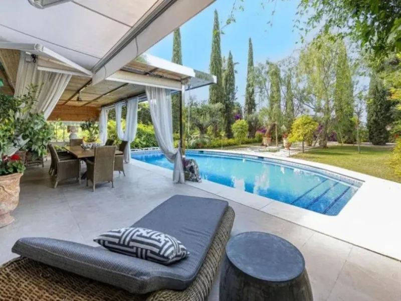 Welcome to a one-of-a-kind Mediterranean sanctuary, nestled in the exclusive urbanization of Lomas de Marbella Club, a place where timeless Andalusian charm meets artistic soul and untapped potential.