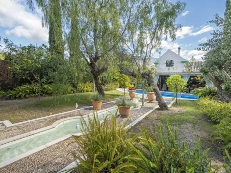 Welcome to a one-of-a-kind Mediterranean sanctuary, nestled in the exclusive urbanization of Lomas de Marbella Club, a place where timeless Andalusian charm meets artistic soul and untapped potential.