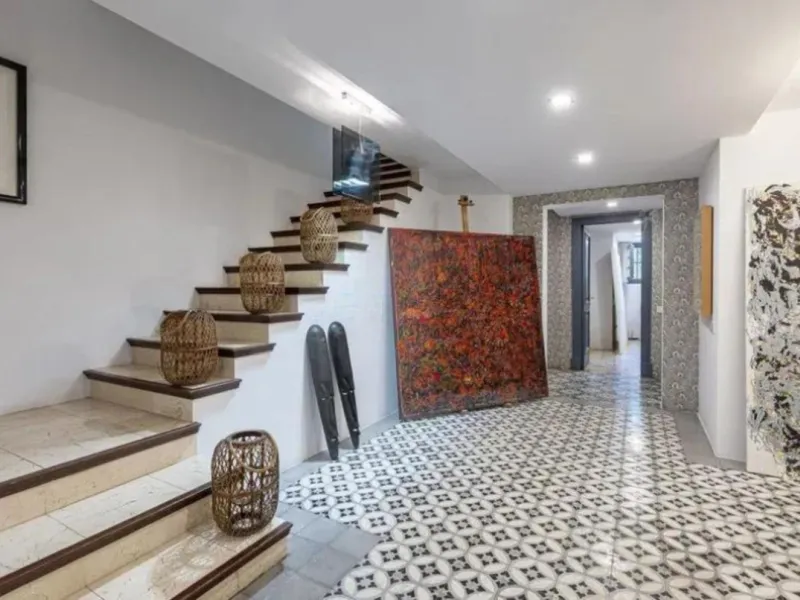 Welcome to a one-of-a-kind Mediterranean sanctuary, nestled in the exclusive urbanization of Lomas de Marbella Club, a place where timeless Andalusian charm meets artistic soul and untapped potential.