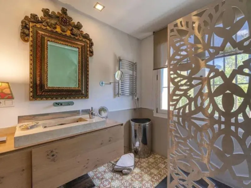 Welcome to a one-of-a-kind Mediterranean sanctuary, nestled in the exclusive urbanization of Lomas de Marbella Club, a place where timeless Andalusian charm meets artistic soul and untapped potential.