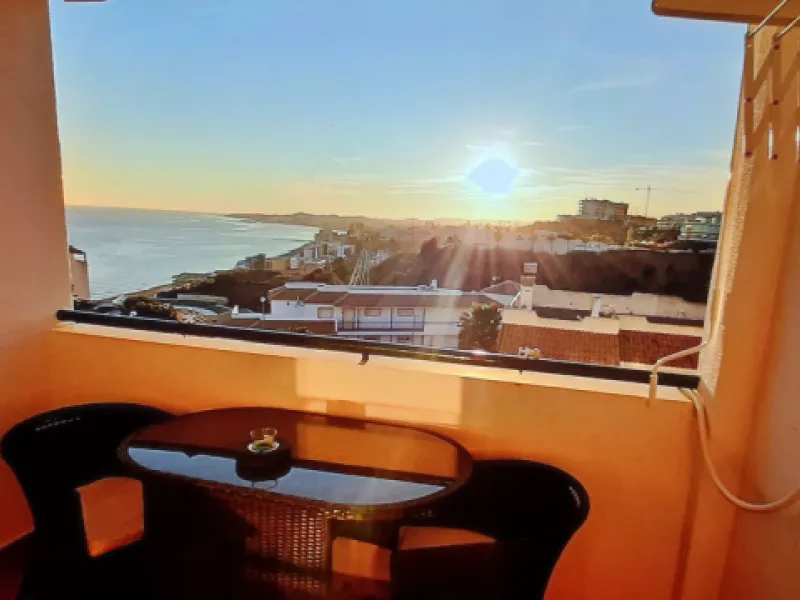 Apartment - Middle Floor Apartment в продаже в Benalmadena, Málaga. В доме 2 спален и 1 ванных комнат. Площадь дома 60 м²