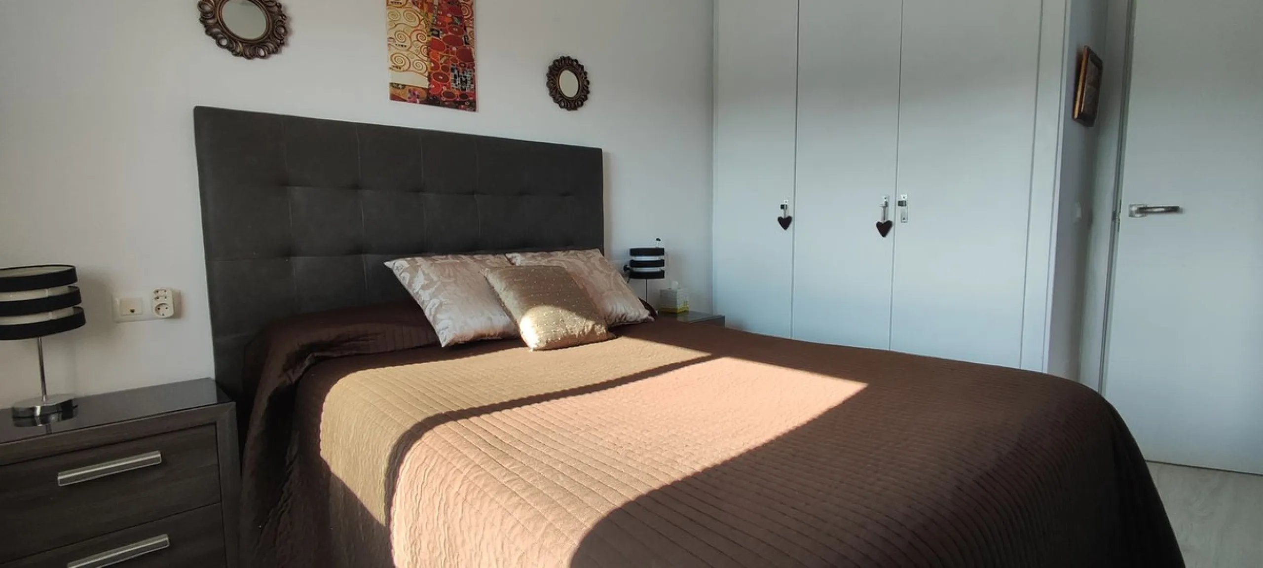 Apartment - Middle Floor Apartment в продаже в Benalmadena, Málaga. В доме 2 спален и 1 ванных комнат. Площадь дома 60 м²