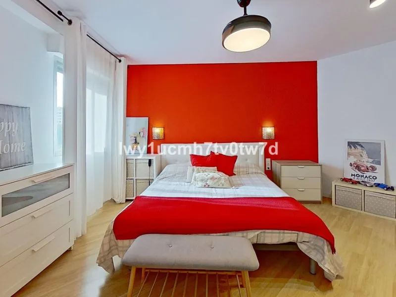 Lifestyle and extremely high quality of life to live in maximum luxury and comfort in one of the most sought-after areas of Malaga, where there are 300 days of sunshine a year and a mild climate all year round. Discover your new home in the heart of Malag